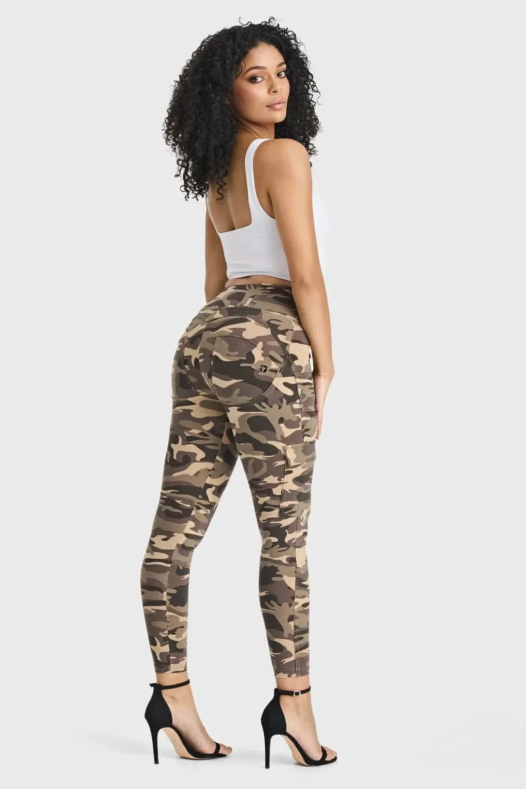 WRUP Cargo Fashion - High Waisted - 7/8 Length - Brown Camo - Image 3