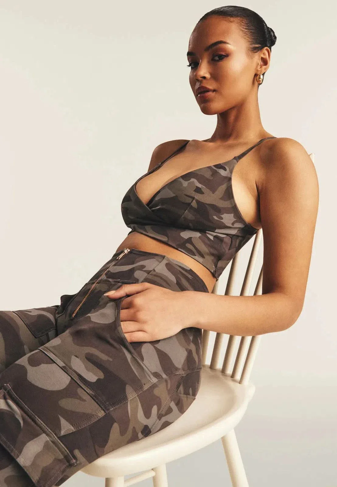 WRUP Cargo Fashion - High Waisted - 7/8 Length - Grey Camo - Image 3
