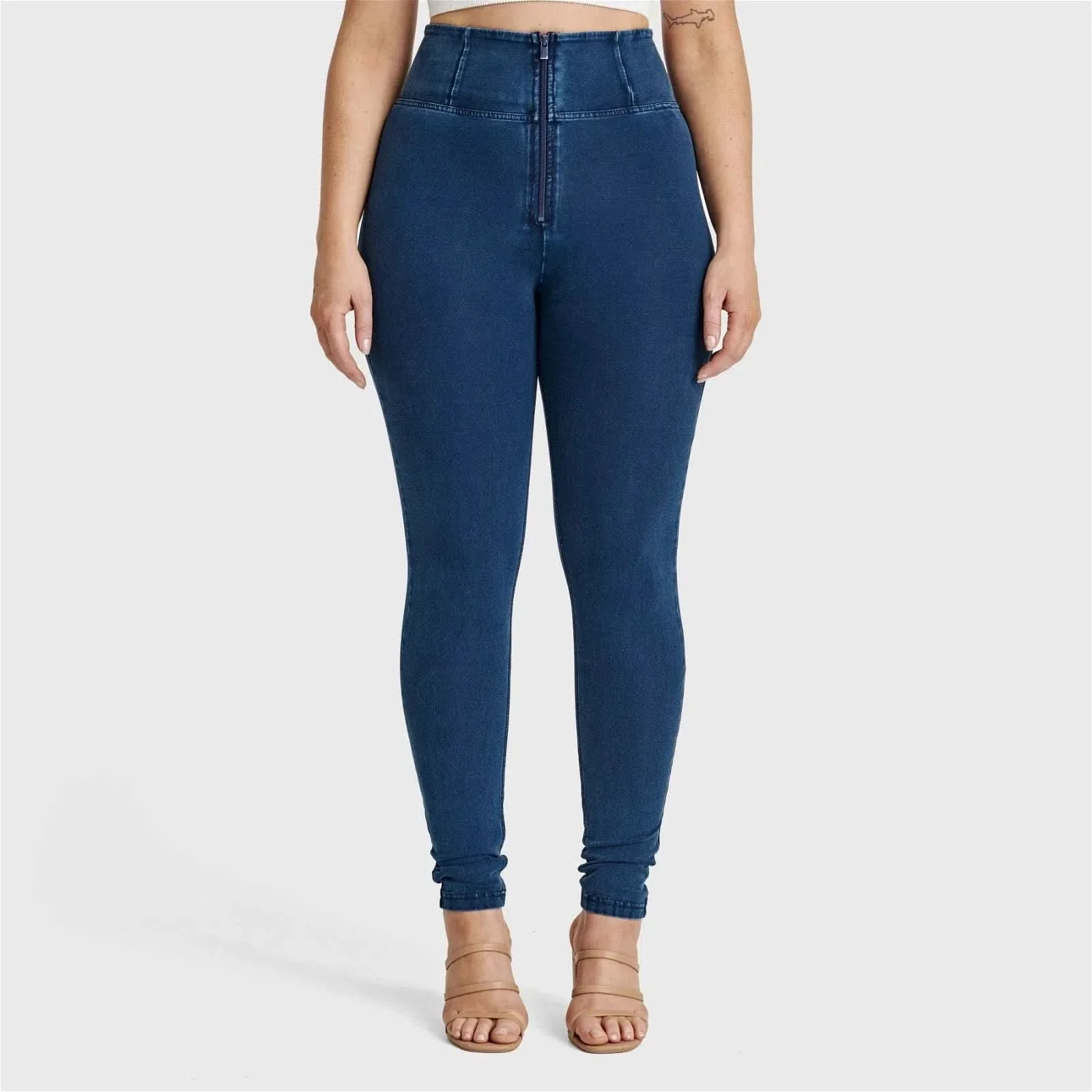 WRUP Curvy Denim - Zip High Waisted - Full Length - Dark Blue + Blue Stitching