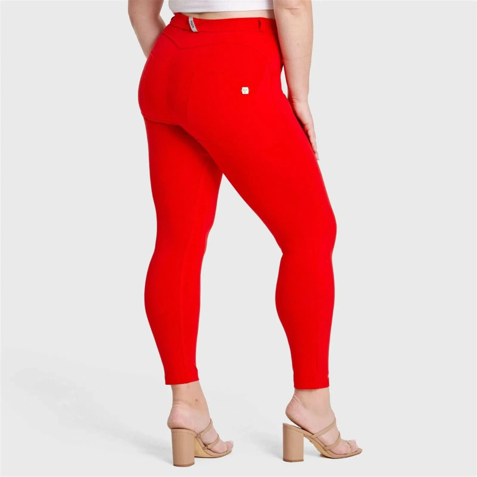 WRUP Curvy Fashion - High Waisted - Full Length - Red - Image 2