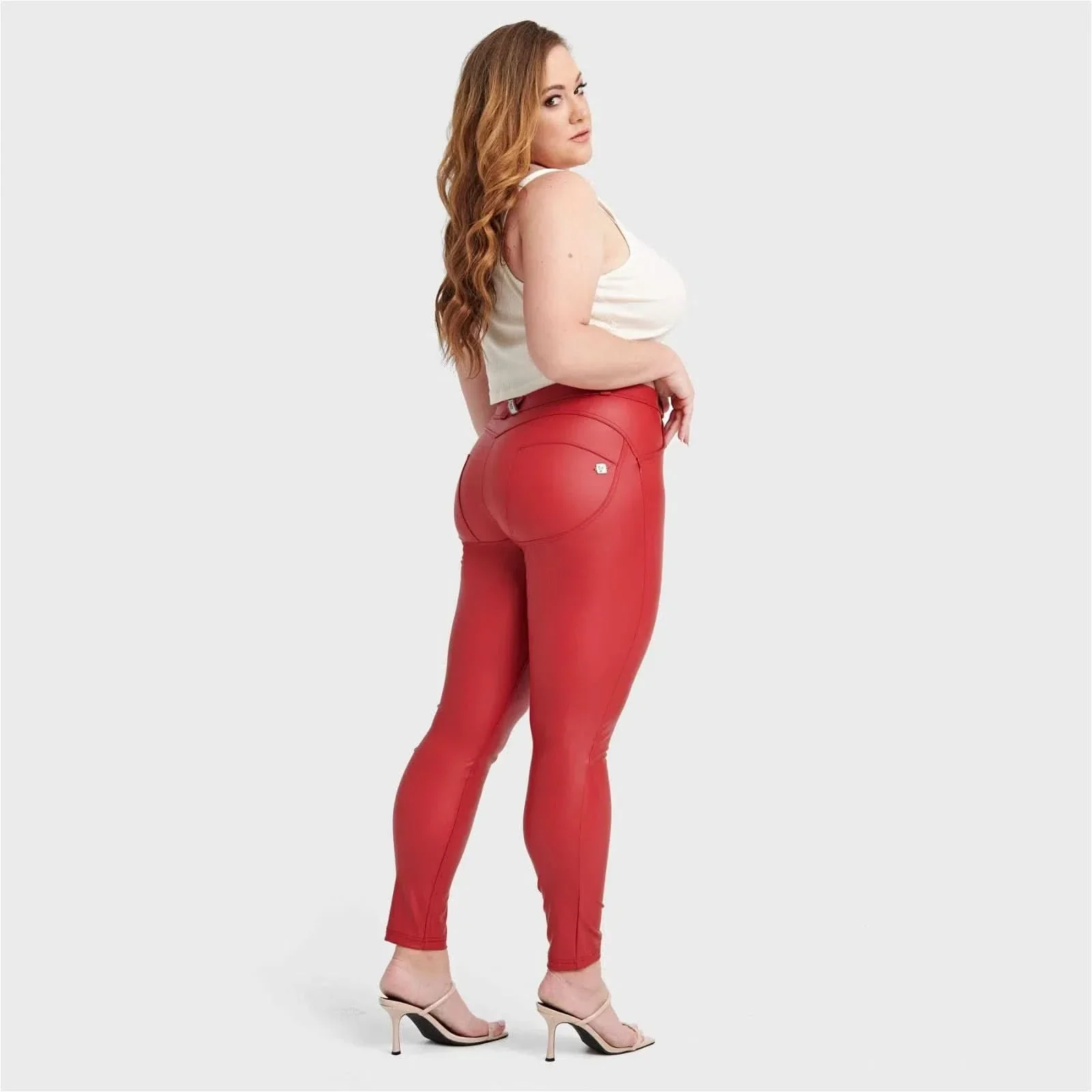 WRUP Curvy Faux Leather - High Waisted - Full Length - Red - Image 2