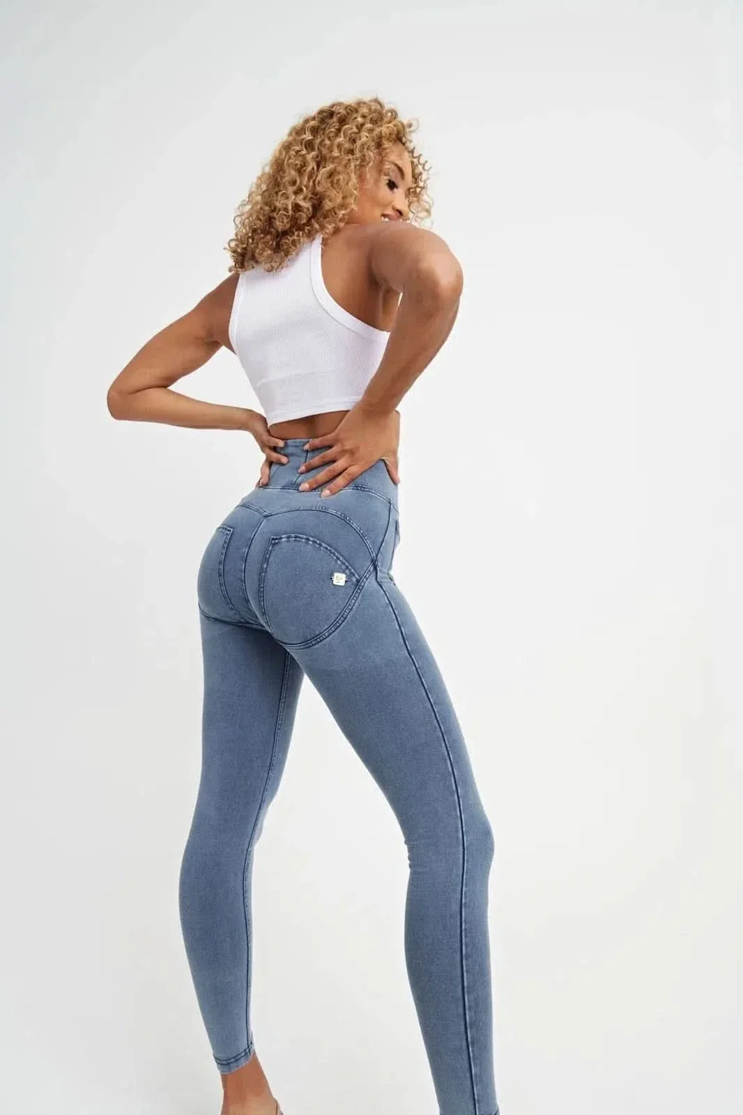 WRUP Denim With Front Pockets - Super High Waisted - 7/8 Length - Light Blue + Blue Stitching - Image 7