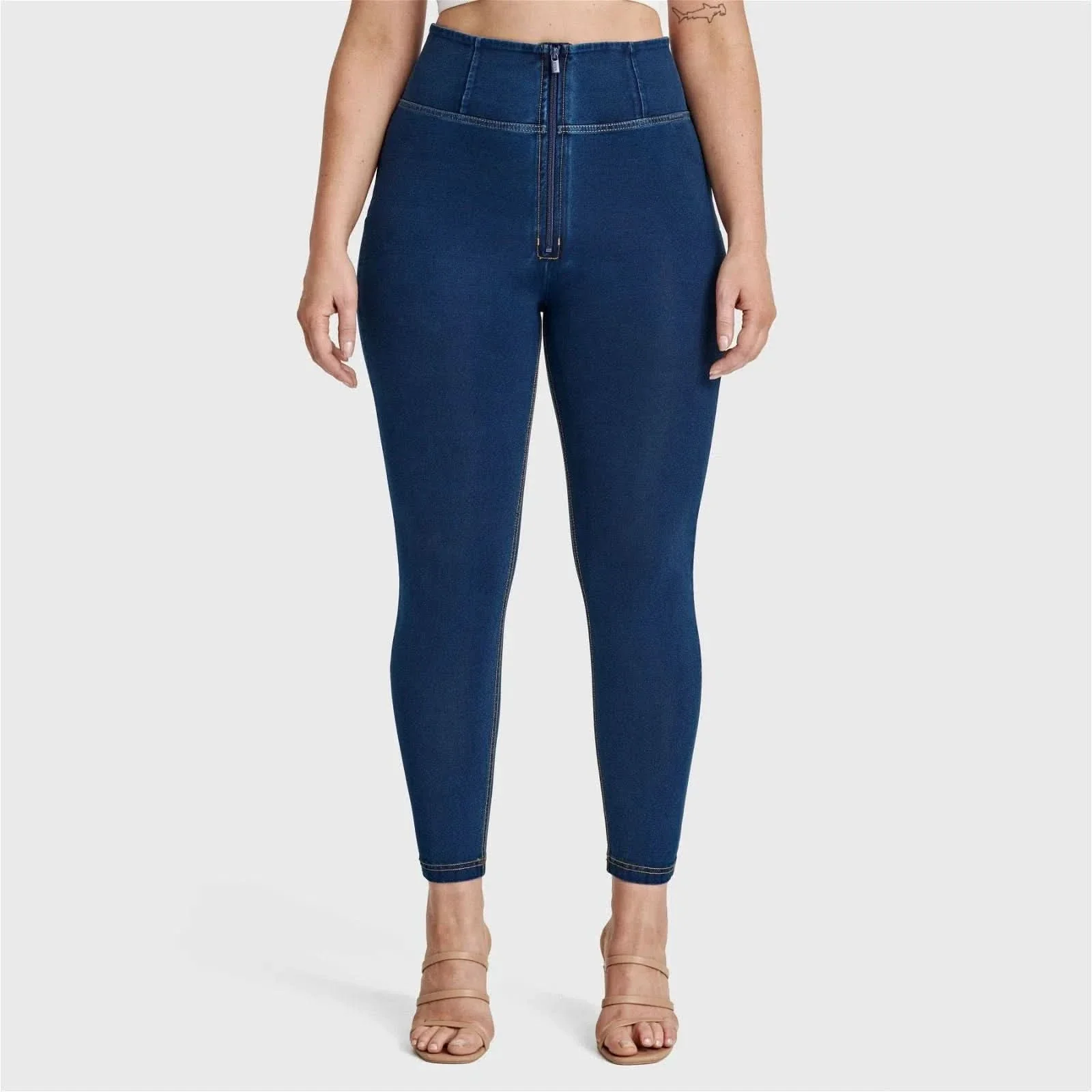 WRUP Curvy Denim - Zip High Waisted - 7/8 Length - Dark Blue + Yellow Stitching - Image 7