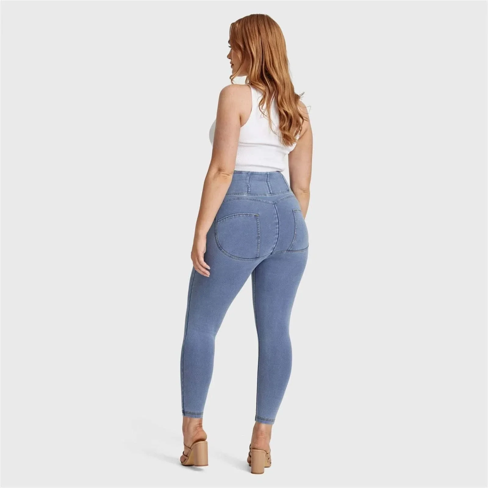 WRUP Curvy Denim - Zip High Waisted - 7/8 Length - Light Blue + Yellow Stitching - Image 4