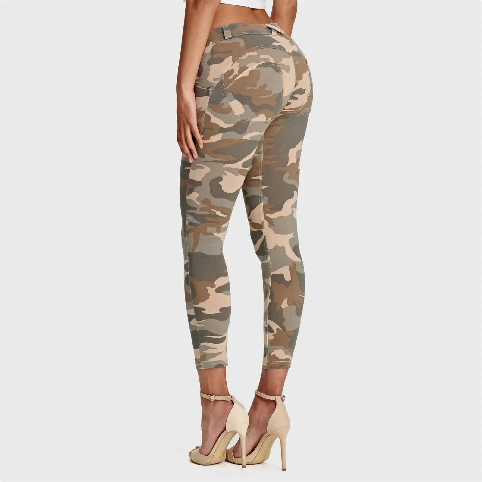WRUP Fashion - Mid Rise - 7/8 Length - Sand Camo - Image 3