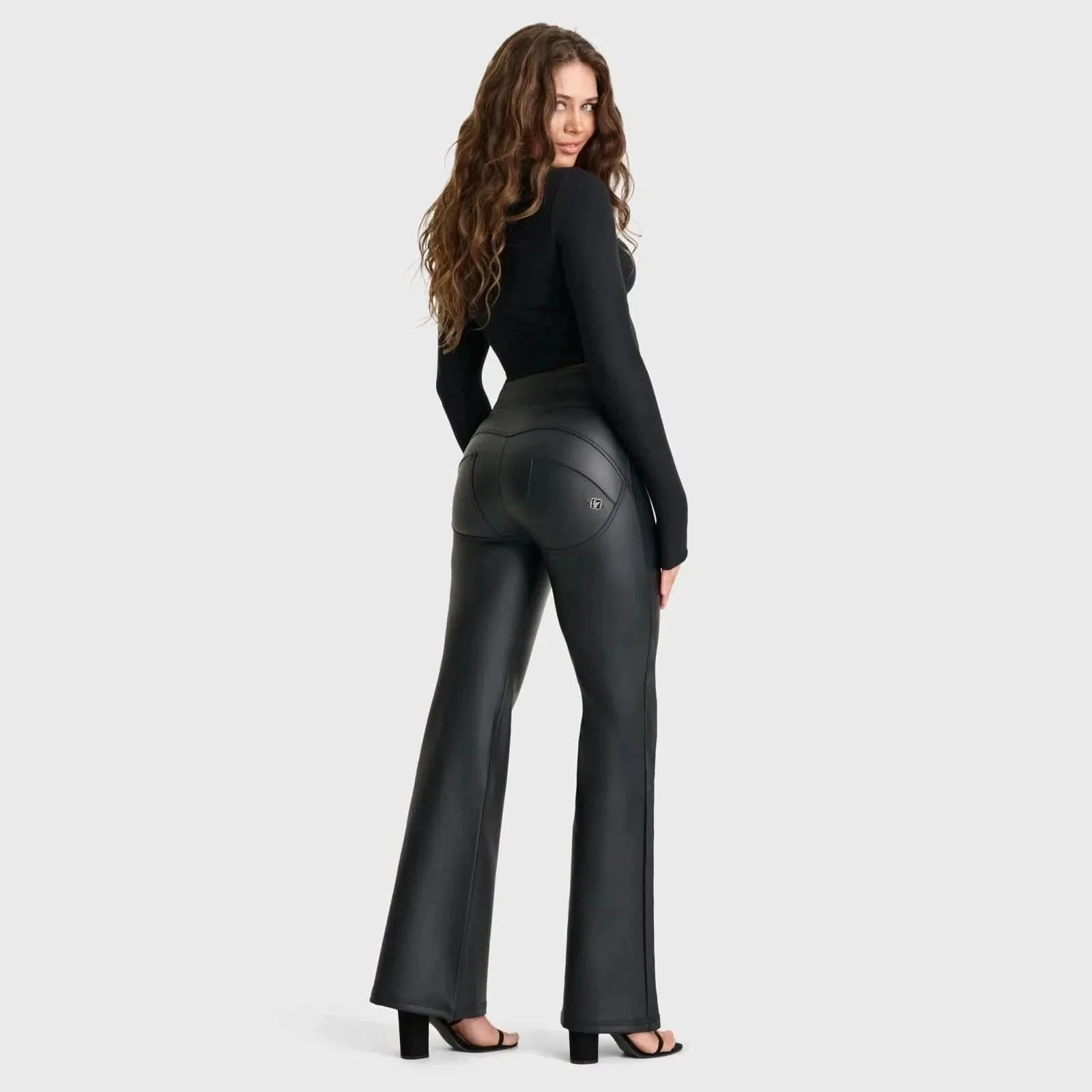 WRUP Faux Leather - Super High Waisted - Super Flare - Black - Image 6